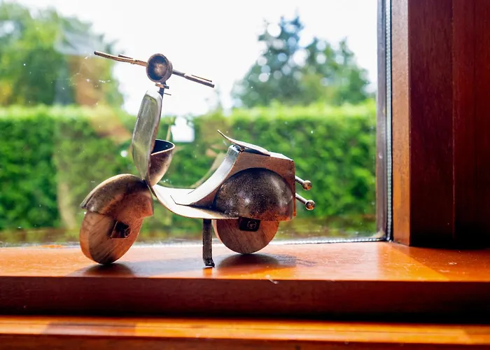 Putveen, Gelegen Op De Veluwe Met Grote Tuin En Veel Privacy