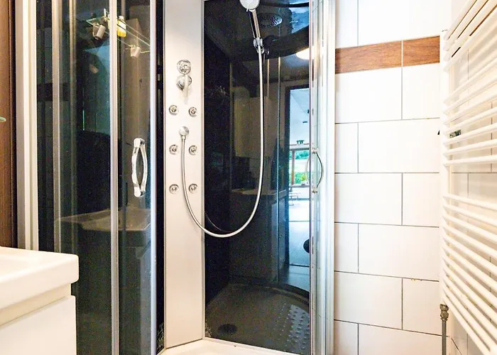 Putveen, Gelegen Op De Veluwe Met Grote Tuin En Veel Privacy Chalet